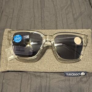 Peepers Transparent Gray Readers Sunglasses unisex 1.5 strength